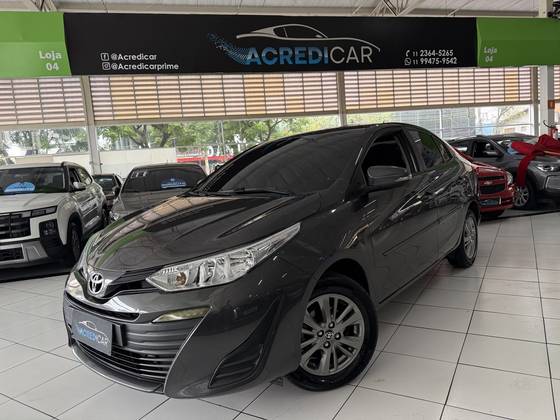 TOYOTA YARIS 1.5 16V FLEX SEDAN XL PLUS CONNECT MULTIDRIVE TOYOTA YARIS 1.5 16V FLEX SEDAN XL PLUS CONNECT MULTIDRIVE
